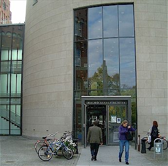 Malm stadsbibliotek, tillbyggnad. Arkitekt: Henning Larsen. Foto: The Keeper. Copyright  Dr Bose Net